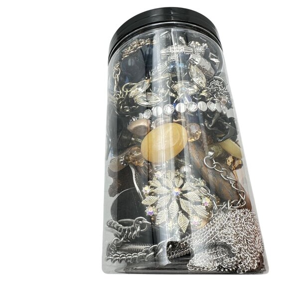 Mystery Jewelry Jar #1049 Wearable Quality Pieces 2lbs Necklace Bracelet Earring - Picture 2 of 4